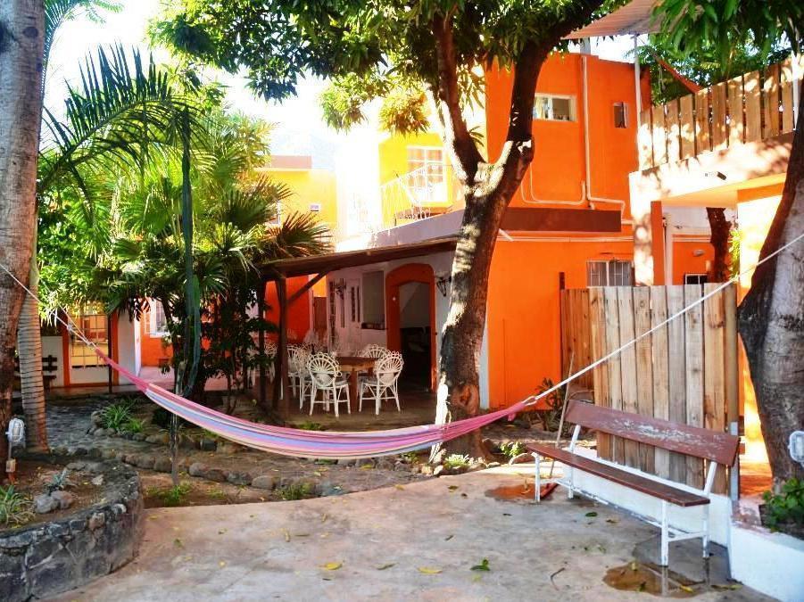 Guest House Chez Jacques 타마린 외부 사진
